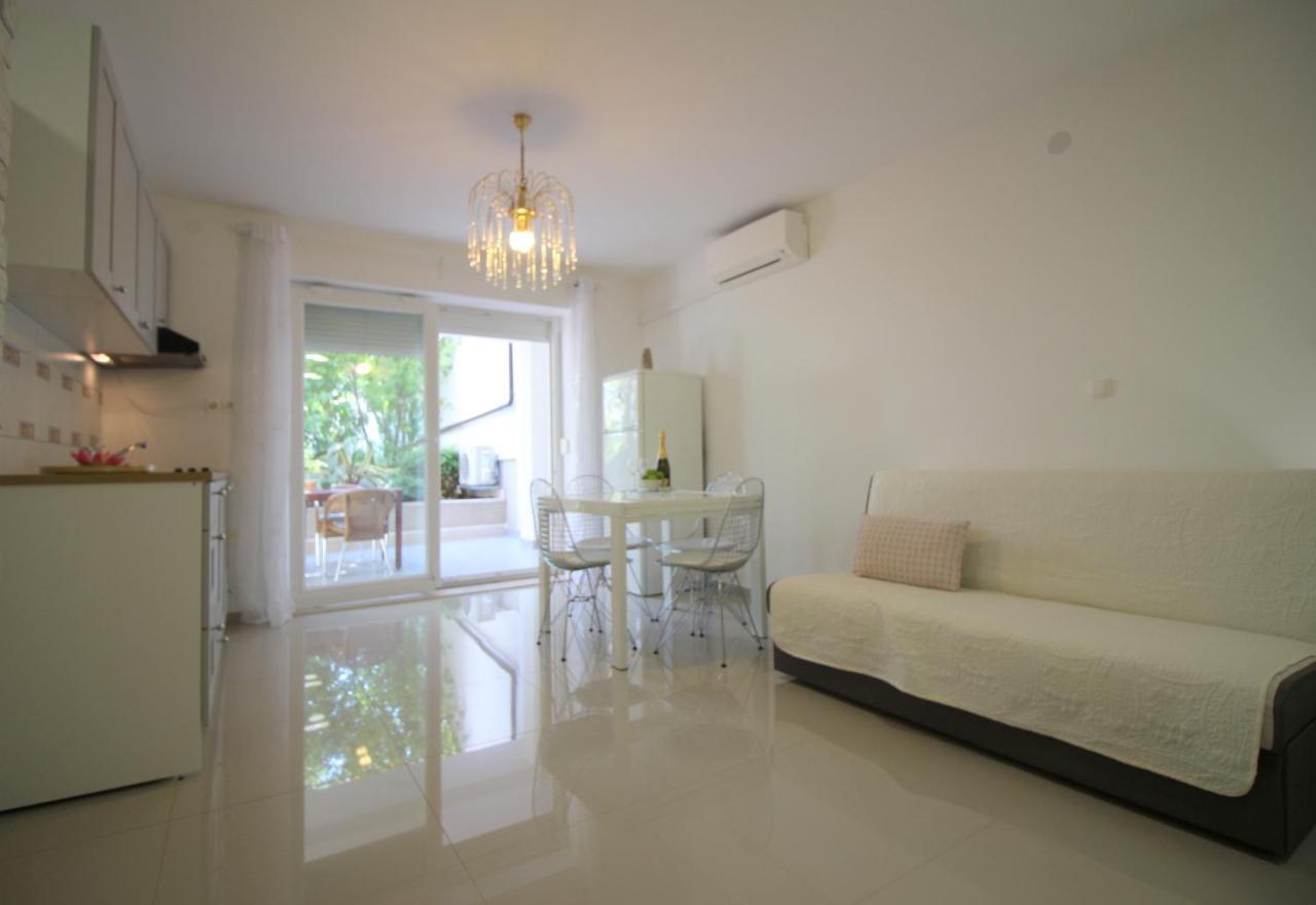 Modern Zen With Private Garden Porec